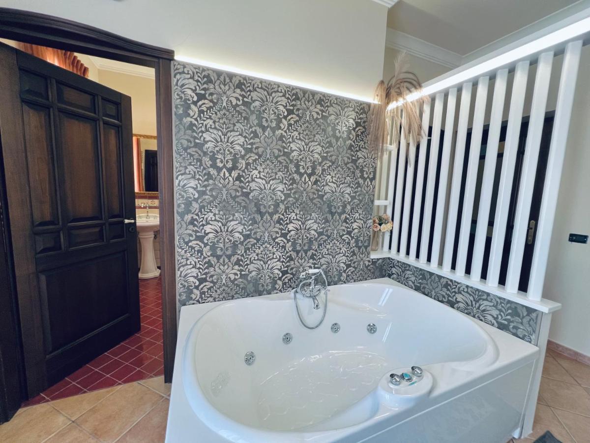 Casa Aieddu Hotel Terrasini Bagian luar foto